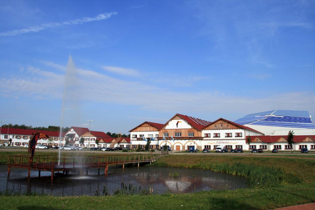 Hotel Hamburg-Wittenburg Van Der Valk 외부 사진